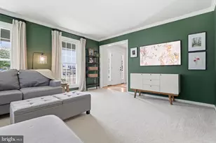 1404 Rock Ridge Ct, Herndon, VA 20170 - Photo 4