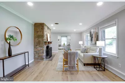 15027 Braddock Road, Centreville, VA 20120 - Photo 12