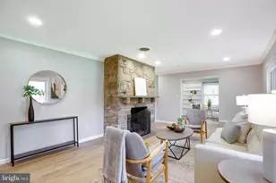 15027 Braddock Rd, Centreville, VA 20120 - Photo 2