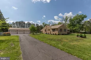 15027 Braddock Rd, Centreville, VA 20120 - Photo 8