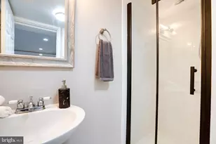 15027 Braddock Rd, Centreville, VA 20120 - Photo 64