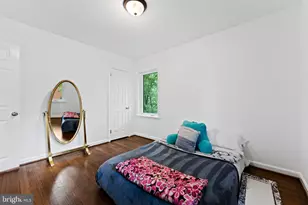 4441 Village Dr, Fairfax, VA 22030 - Photo 56