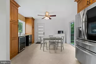 4441 Village Dr, Fairfax, VA 22030 - Photo 36