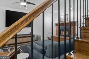 4441 Village Dr, Fairfax, VA 22030 - Photo 64