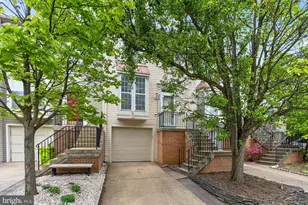 7723 Markham Grant Ln, Alexandria, VA 22315 - Photo 2