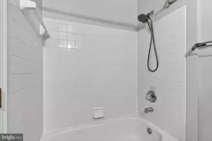 7723 Markham Grant Ln, Alexandria, VA 22315 - Photo 22