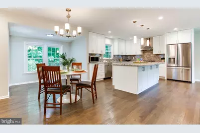 9112 Santayana Drive, Fairfax, VA 22031 - Photo 12