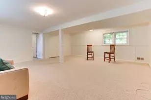9112 Santayana Dr, Fairfax, VA 22031 - Photo 24