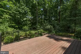 9112 Santayana Dr, Fairfax, VA 22031 - Photo 30