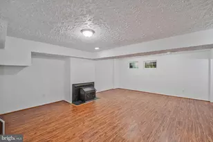 2974 Borge St, Oakton, VA 22124 - Photo 34