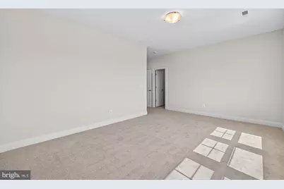 608 Roberts Drive NW, Vienna, VA 22180 - Photo 40