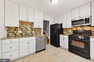 5420 Brixham Ct, Burke, VA 22015 - Photo 10