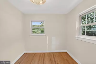 7128 Parkview Avenue, Falls Church, VA 22042 - Photo 16
