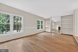 7503 Amesbury Ct, Alexandria, VA 22315 - Photo 6