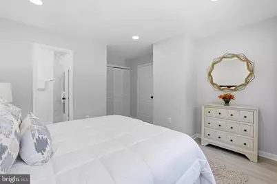 14819 Smethwick Place, Centreville, VA 20120 - Photo 18