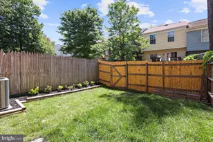 14819 Smethwick Pl, Centreville, VA 20120 - Photo 26