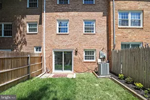 14819 Smethwick Pl, Centreville, VA 20120 - Photo 28