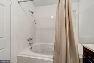 4505 Hazeltine Ct, Alexandria, VA 22312 - Photo 36