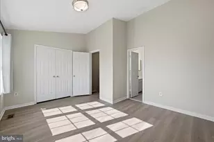 6562 Old Carriage Ln, Alexandria, VA 22315 - Photo 14