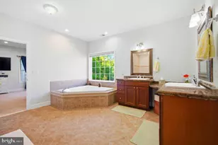 8310 Robey Ave, Annandale, VA 22003 - Photo 40