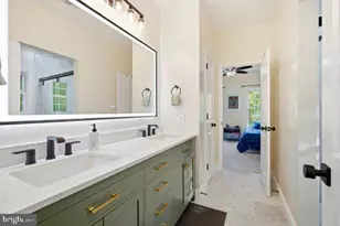 8310 Robey Ave, Annandale, VA 22003 - Photo 46