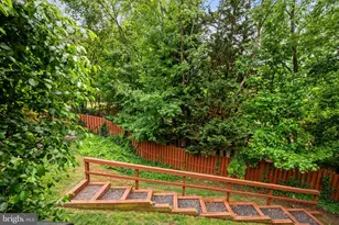 5916 St Giles Way, Alexandria, VA 22315 - Photo 64