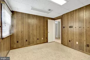 615 Kearney Ct SW, Vienna, VA 22180 - Photo 36