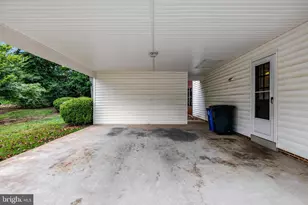 615 Kearney Ct SW, Vienna, VA 22180 - Photo 44