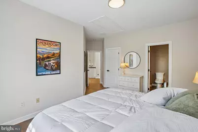 11133 Oakton Road, Oakton, VA 22124 - Photo 44