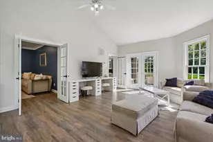 11133 Oakton Rd, Oakton, VA 22124 - Photo 24