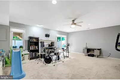 5918 Wescott Hills Way, Alexandria, VA 22315 - Photo 36