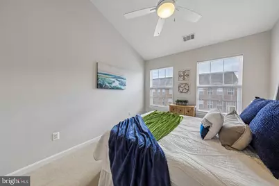 2625 Tarleton Corner Drive, Herndon, VA 20171 - Photo 36