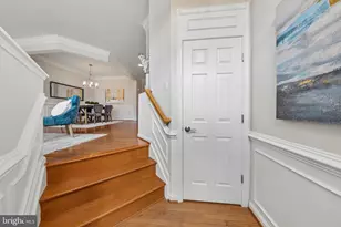 2625 Tarleton Corner Dr, Herndon, VA 20171 - Photo 4
