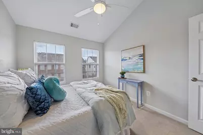 2625 Tarleton Corner Drive, Herndon, VA 20171 - Photo 32