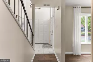 1498 Roundleaf Ct, Reston, VA 20190 - Photo 34