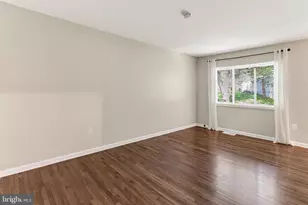 1498 Roundleaf Ct, Reston, VA 20190 - Photo 48