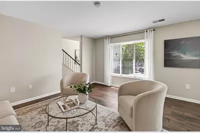 1498 Roundleaf Court, Reston, VA 20190 - Photo 8