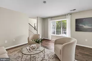 1498 Roundleaf Ct, Reston, VA 20190 - Photo 8