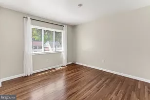 1498 Roundleaf Ct, Reston, VA 20190 - Photo 42