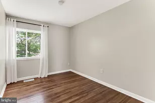 1498 Roundleaf Ct, Reston, VA 20190 - Photo 36