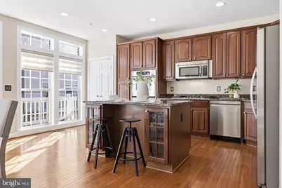 7996 Reserve Way, Vienna, VA 22182 - Photo 14
