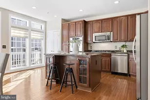 7996 Reserve Way, Vienna, VA 22182 - Photo 14