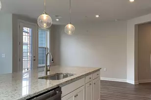 3925 Fair Ridge Dr, Fairfax, VA 22033 - Photo 10