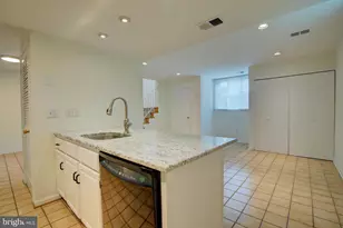 11008 Saffold Way, Reston, VA 20190 - Photo 6