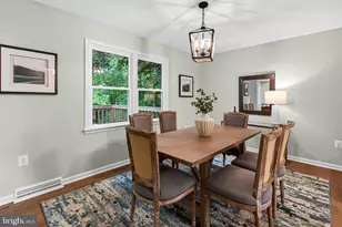 5308 New Church Ct, Fairfax, VA 22032 - Photo 10