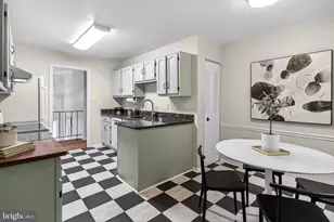 5308 New Church Ct, Fairfax, VA 22032 - Photo 14