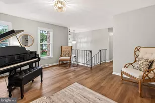 5308 New Church Ct, Fairfax, VA 22032 - Photo 6
