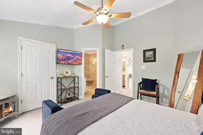 4653 Flatlick Branch Drive, Chantilly, VA 20151 - Photo 20