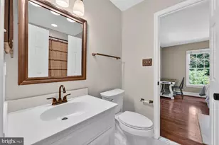 3501 Birdsboro Dr, Fairfax, VA 22033 - Photo 72