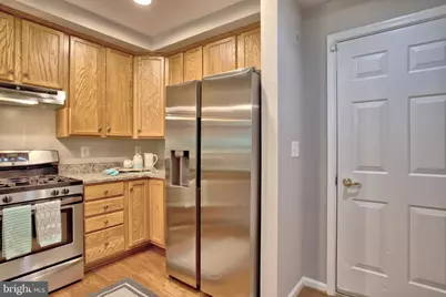 4633 Battenburg Lane #921, Fairfax, VA 22030 - Photo 8